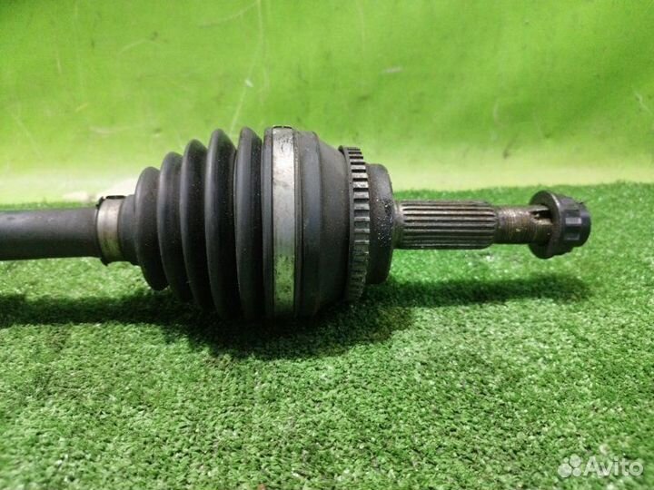 Привод toyota ipsum ACM21 2azfe 2004 Перед. Лев