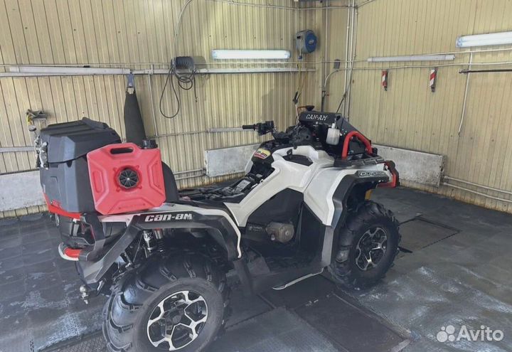 Квадроцикл BRP Can-Am Outlander Max 1000R Ltd 2013