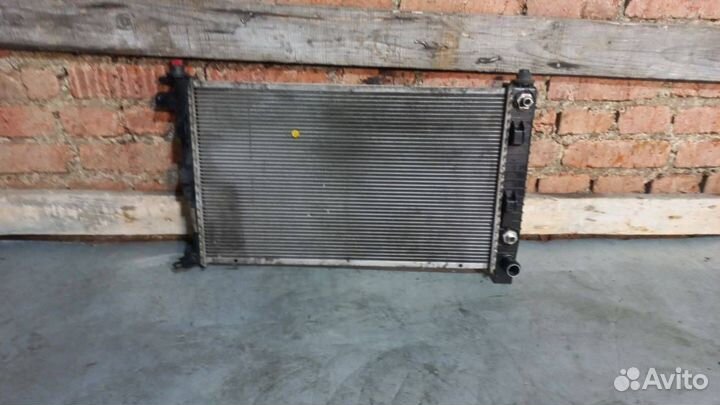 Радиатор основной Mercedes-Benz Vaneo W414 2001