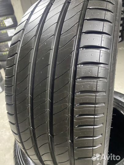 Michelin Primacy 4+ 235/45 R17