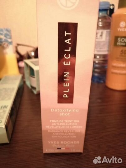 Тональный крем для лица. Ив Роше