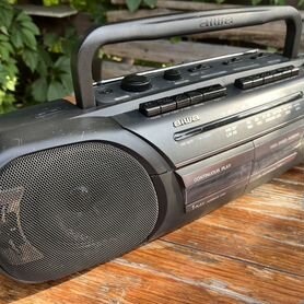 Aiwa CS-W525 кассетная магнитола