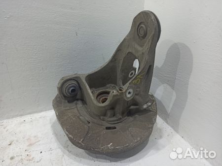 Кулак задний левый бмв X6 F16