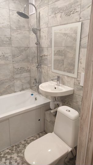 2-к. квартира, 44 м², 2/5 эт.