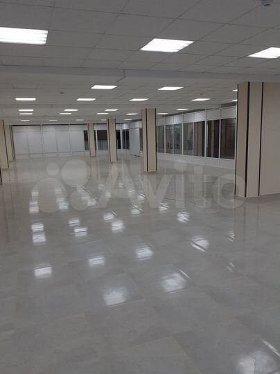 На первой линии у ТЦ Лента на гпз, 760 м²