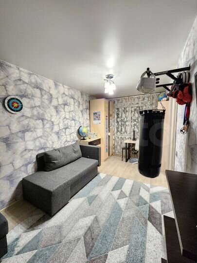 2-к. квартира, 43 м², 5/5 эт.