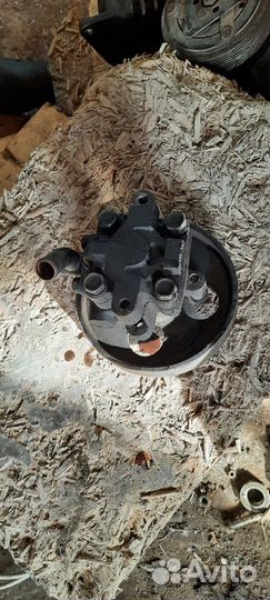 Насос гидроусилителя Iran Khodro Samand 2003)