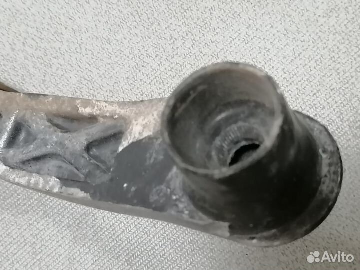 Поводок стеклоочистителя Chrysler Concorde 1998-04