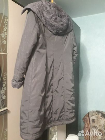 Пуховик р 48-50