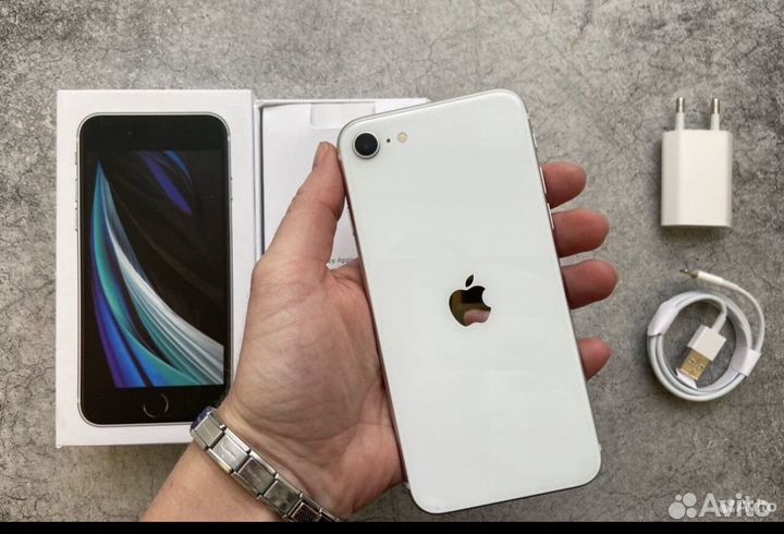 iPhone SE (2020), 64 ГБ