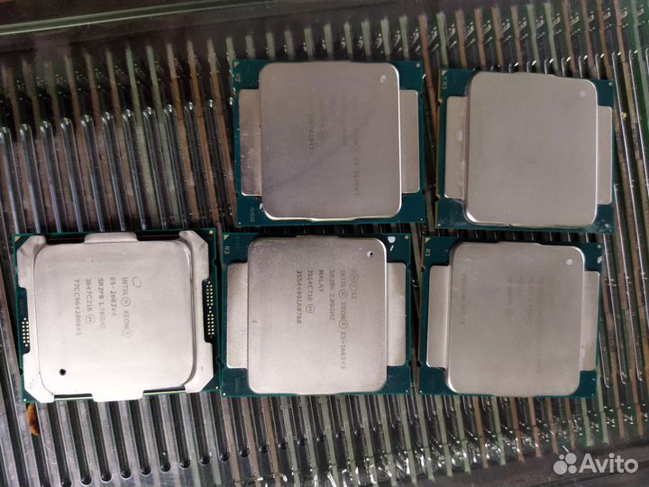 Процессоры Socket 2011-3 список внутри