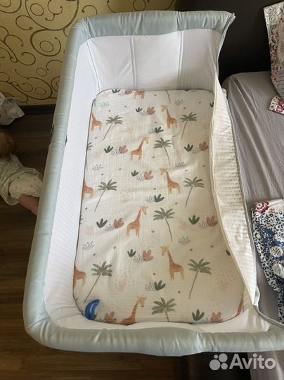 Приставная кроватка chicco next2me air