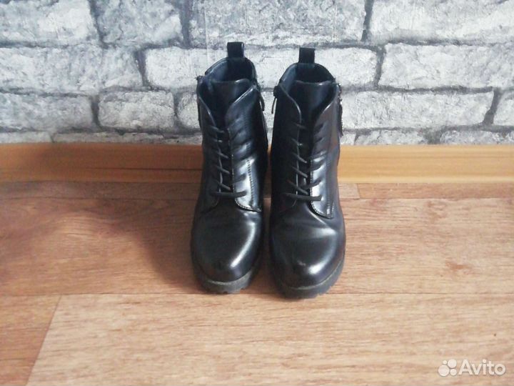 Ботинки женские