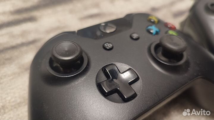 Геймпад Xbox One