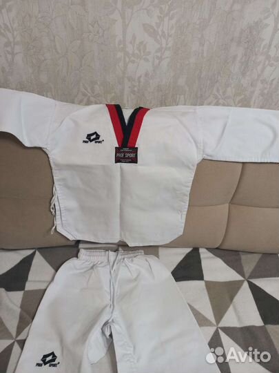 Форма для тхэквондо