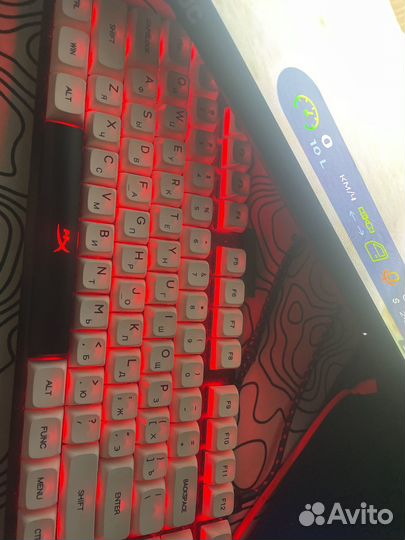 Игровая клавиатура hyperx