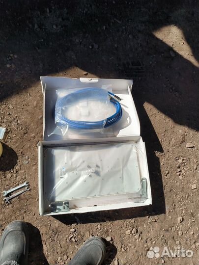 Agata - широкополосная панельная антенна 4G/3G/2G