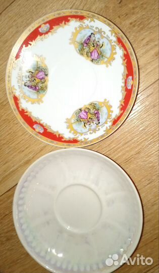 Чайные и кофейные блюдца