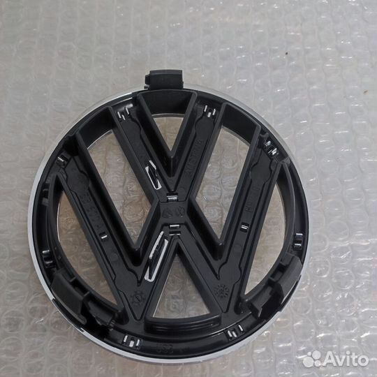 Эмблема решетки радиатора Volkswagen Polo 10-14г
