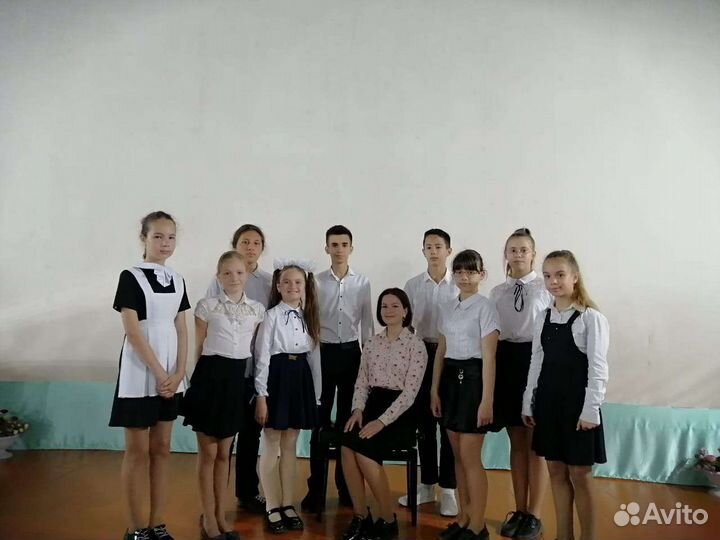 Преподаватель сольфеджио и фортепиано