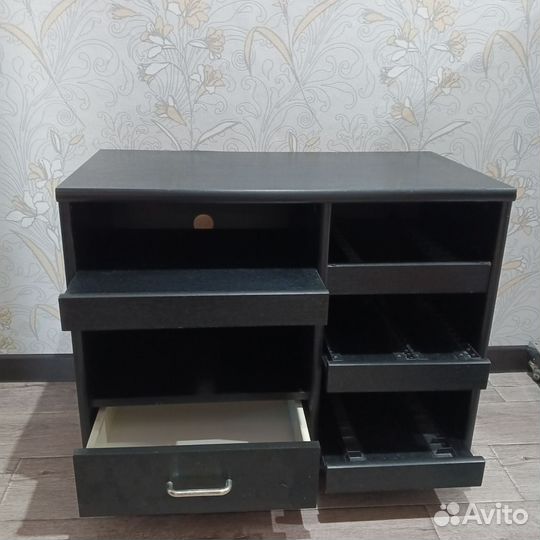 Тумба под телевизор