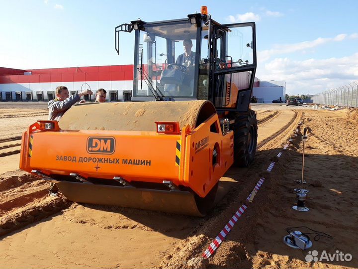 Дорожный каток Завод Дорожных Машин DM-617, 2023