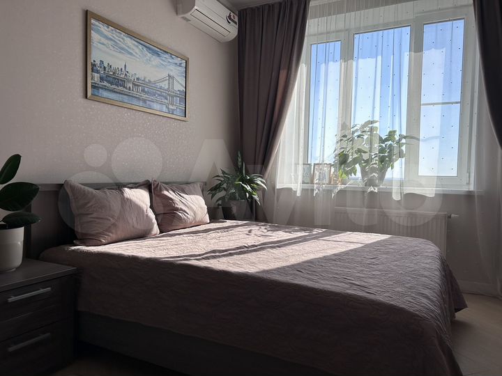 2-к. квартира, 63,1 м², 12/17 эт.