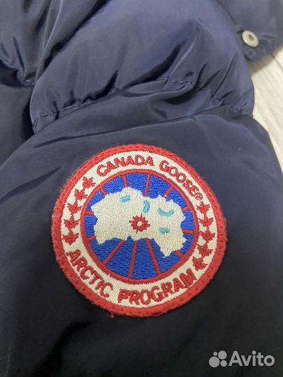 Пуховик canada goose оригинал