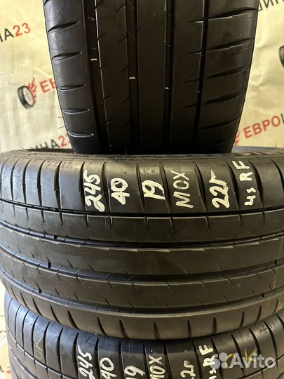 Michelin Pilot Sport 4 S 245/40 R19 94Y