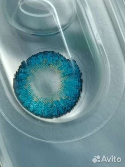 Голубые линзы для глаз