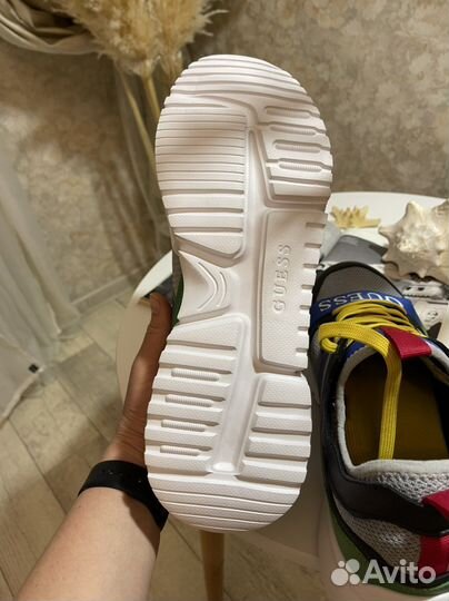 Мужские кроссовки guess оригинал