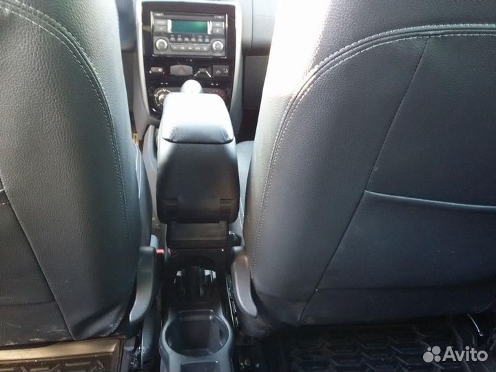 Подлокотник Nissan Terrano 2014 Renault Duster