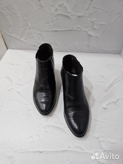 Ботинки демисезонные женские 38 размер