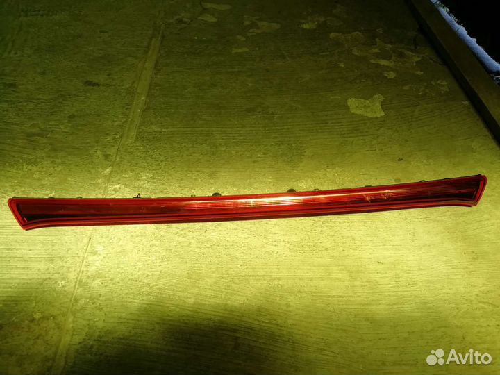 Полоска на крышку багадника KIA RIO 4 Line