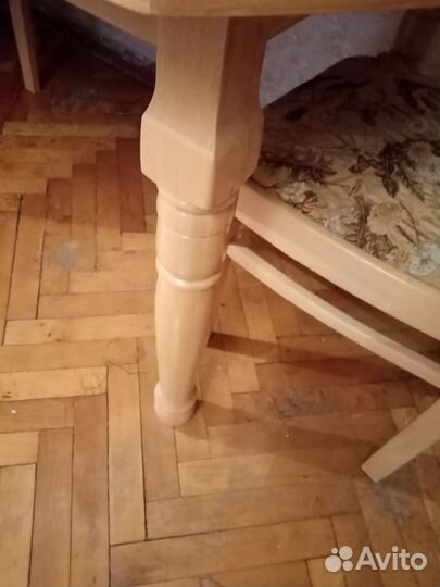 Стол обеденный большой дерево