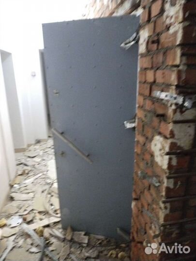 Дверь входная металлическая сейф