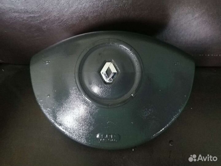 Подушка безопасности в руль Renault Megan 2