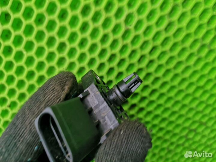 Датчик давления на VW Passat B8 2015-2019