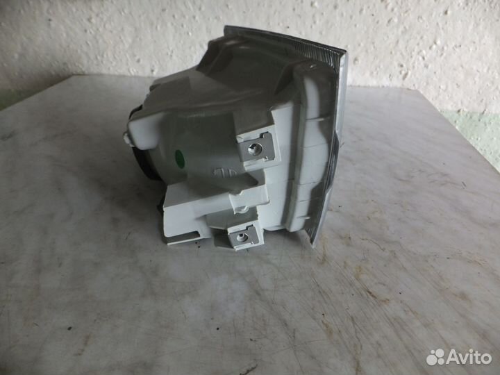 Туманка Toyota Land Cruiser Prado 95 1999-2003 гг