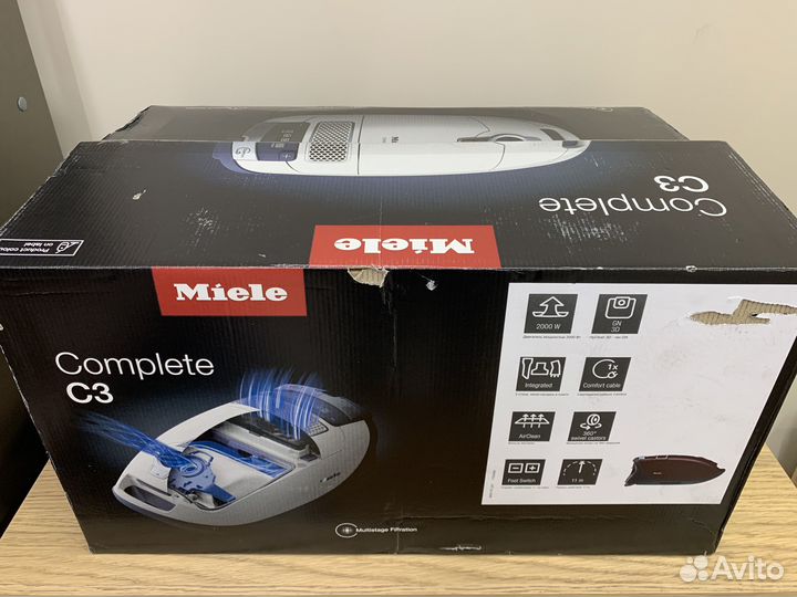 Пылесос Miele Complete C3 PowerLine sgda3 Новый