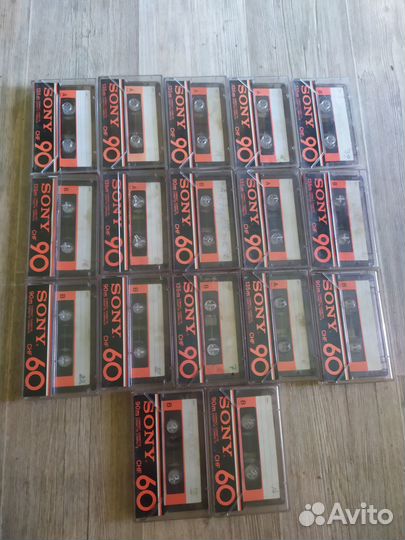 Аудиокассеты Sony chf 17 шт
