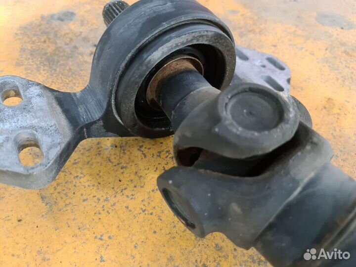 Задний кардан Mercedes W447