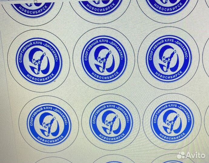 Значки на заказ