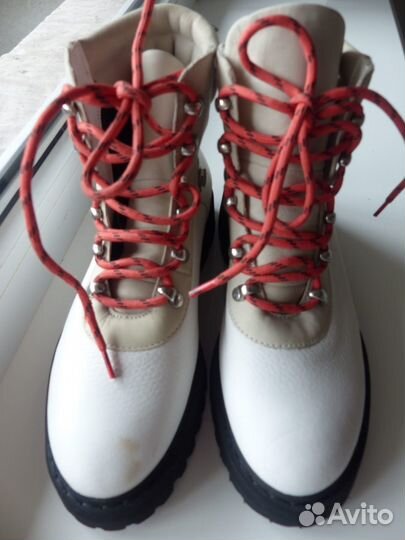 Ботинки женские демесезонные 36 р-р новые