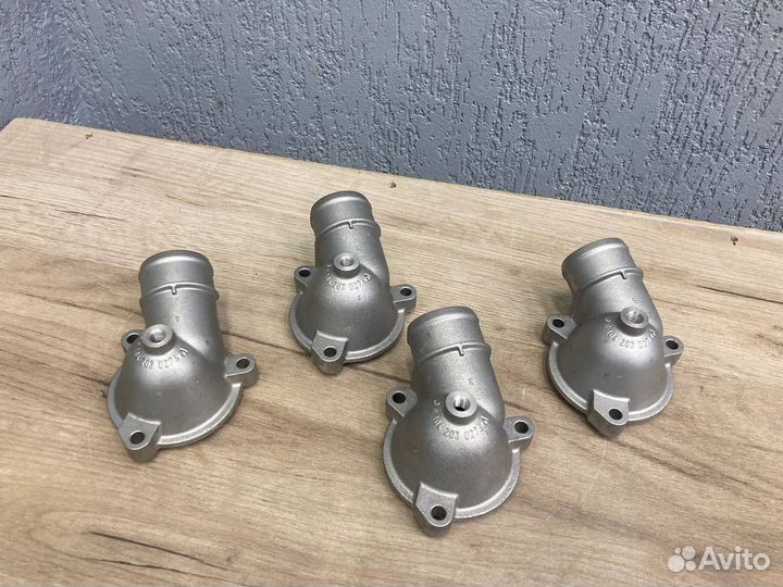 Корпус термостата Mercedes M103 M104