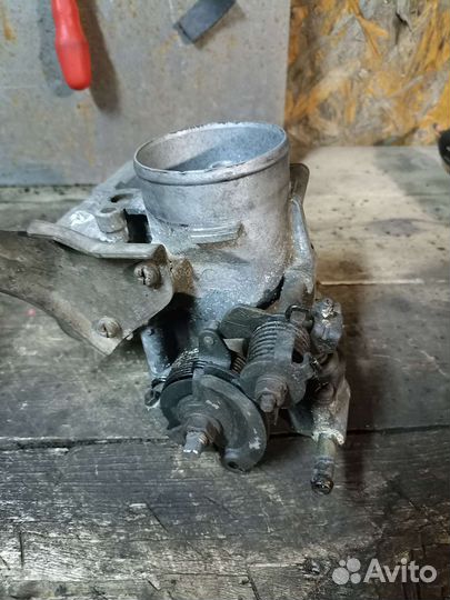 Дроссельная заслонка Nissan Primera P11, almera N1