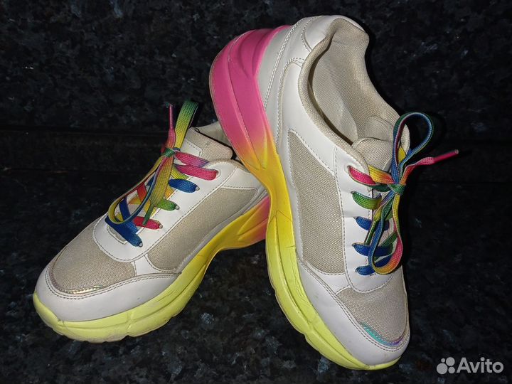 Кроссовки 39 размер