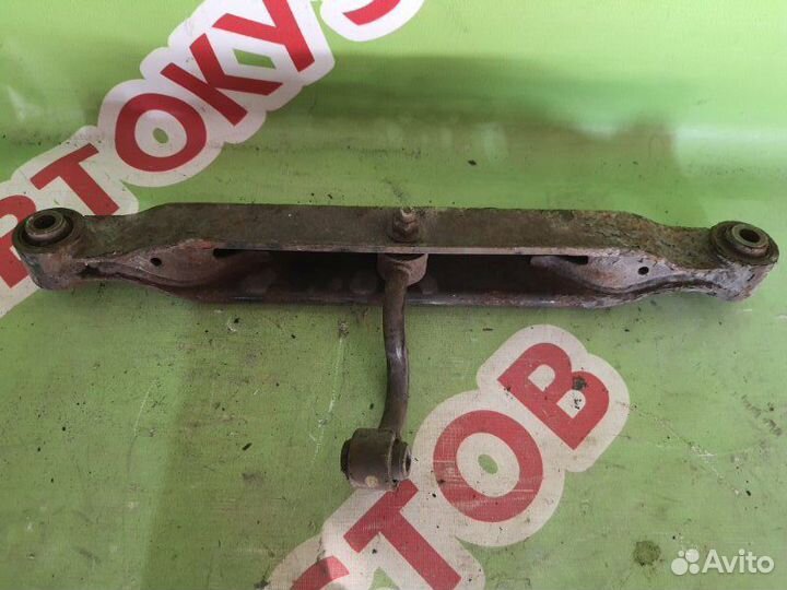 Рычаг задний нижний Nissan Qashqai J10 1.6 HR16DE