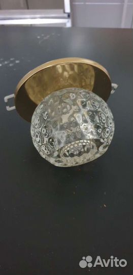 Светильники накладные с лампочками