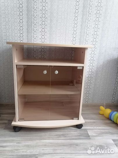 Тумба под телевизор